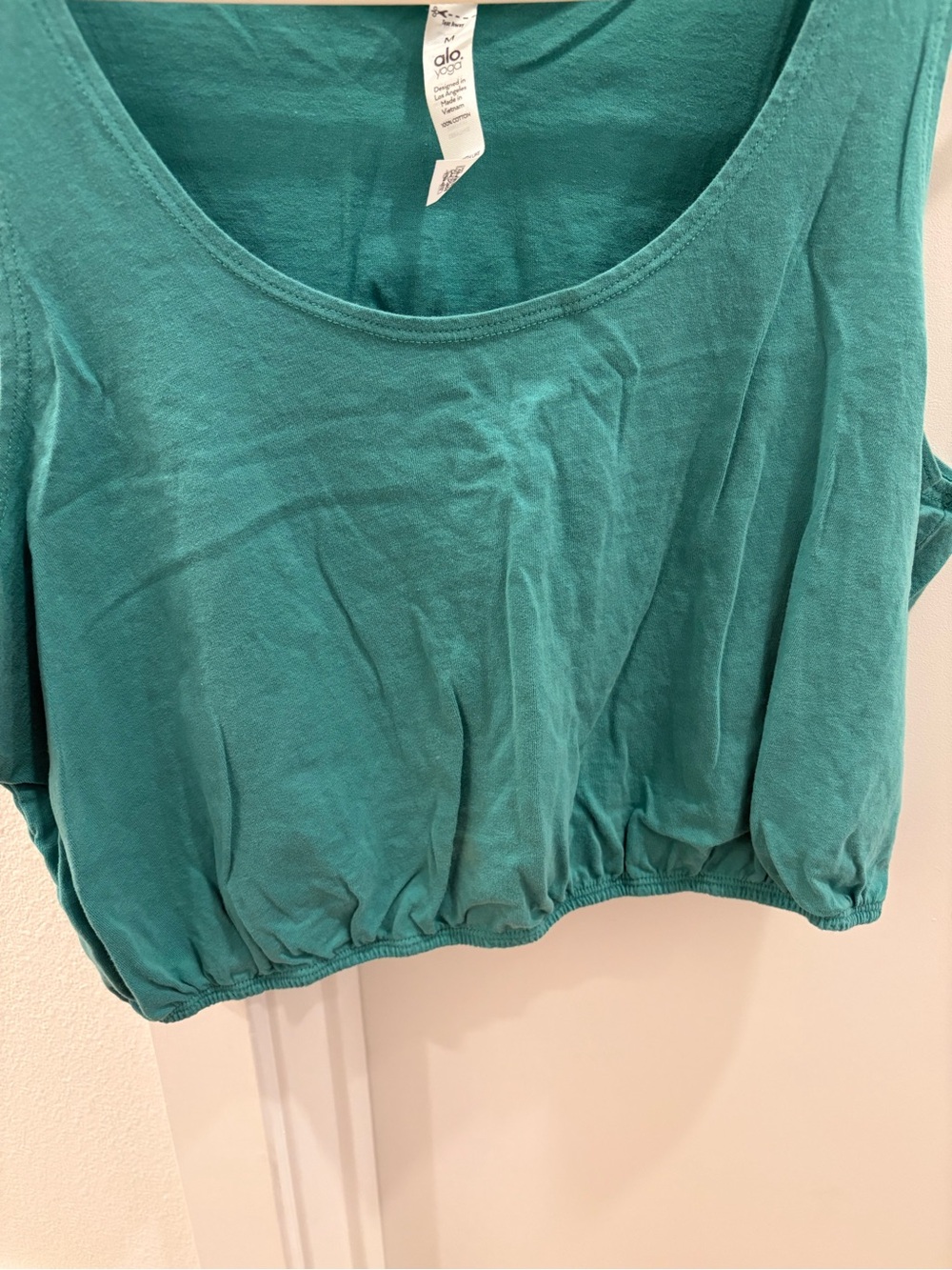 alo yoga cool breeze tank *Read* - Picture 2 of 10